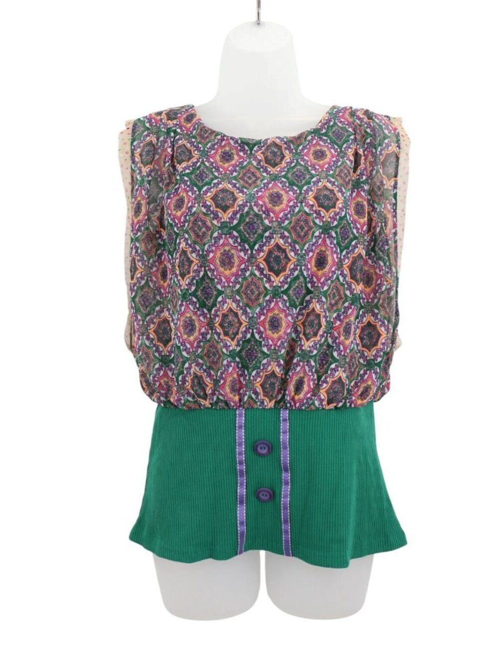 Anac by Kimi Medium Green Medallion Print Chiffon Ribbed Mixed Media Button Top